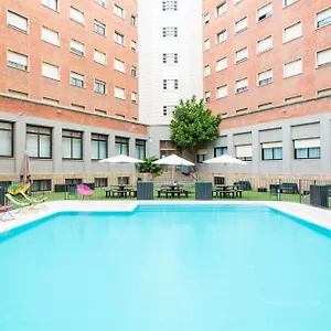 residencia-universitaria-barcelona-diagonal.topbarcelonahotels.com/